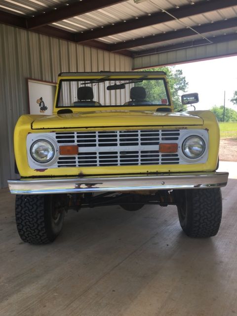 1969 Yellow Ford Bronco
