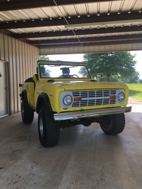 1969 Yellow Ford Bronco