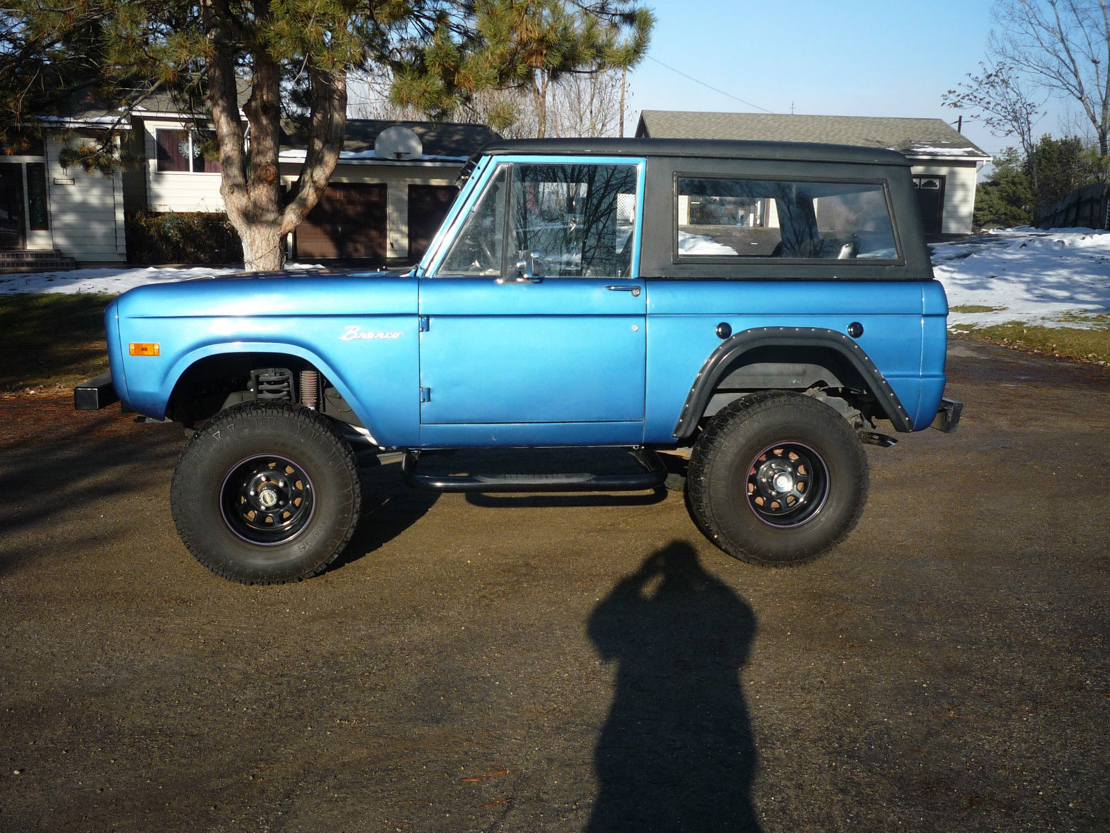 1969 Blue Ford Bronco Convertible hard top
