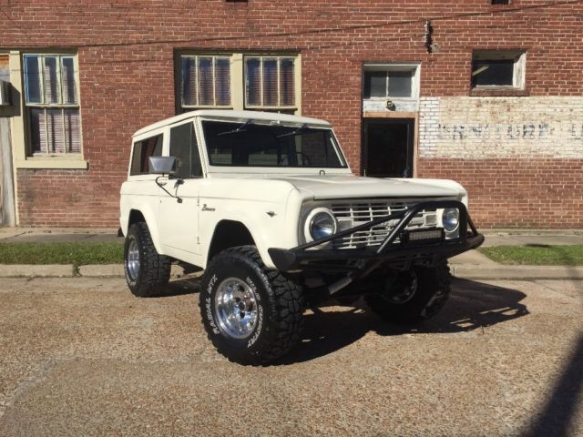 1969 Gray Ford Bronco SUV