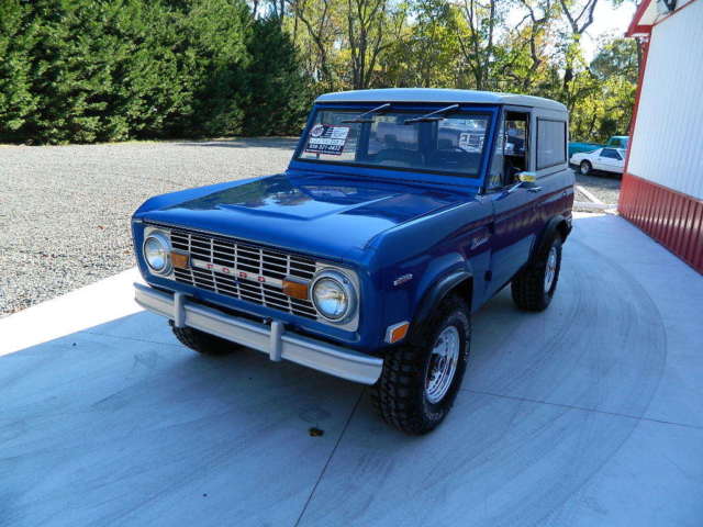 1969 Blue Ford Bronco SUV