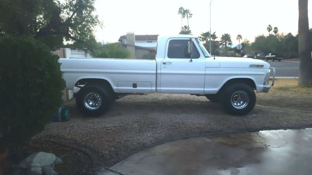 1969 White Ford F-100 Standard Cab Pickup