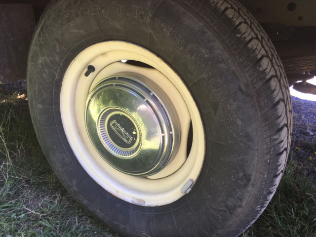 1969 Meadowlark Yellow Ford F-100 Standard Cab Pickup