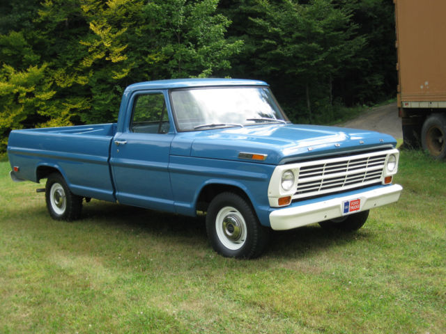 1969 Blue Ford F-100 Pick Up
