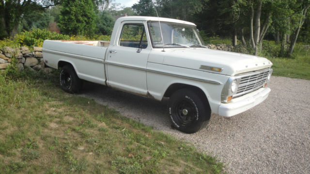 1969 White Ford F-100