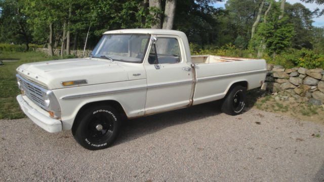 1969 White Ford F-100