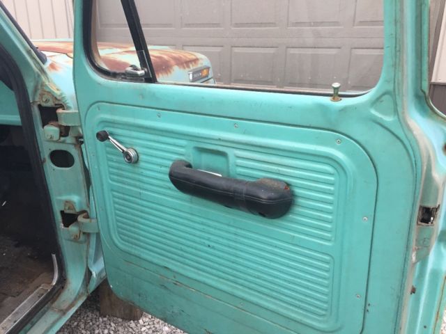 1969 Blue Ford F-100