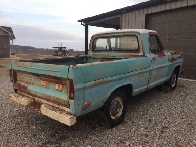 1969 Blue Ford F-100