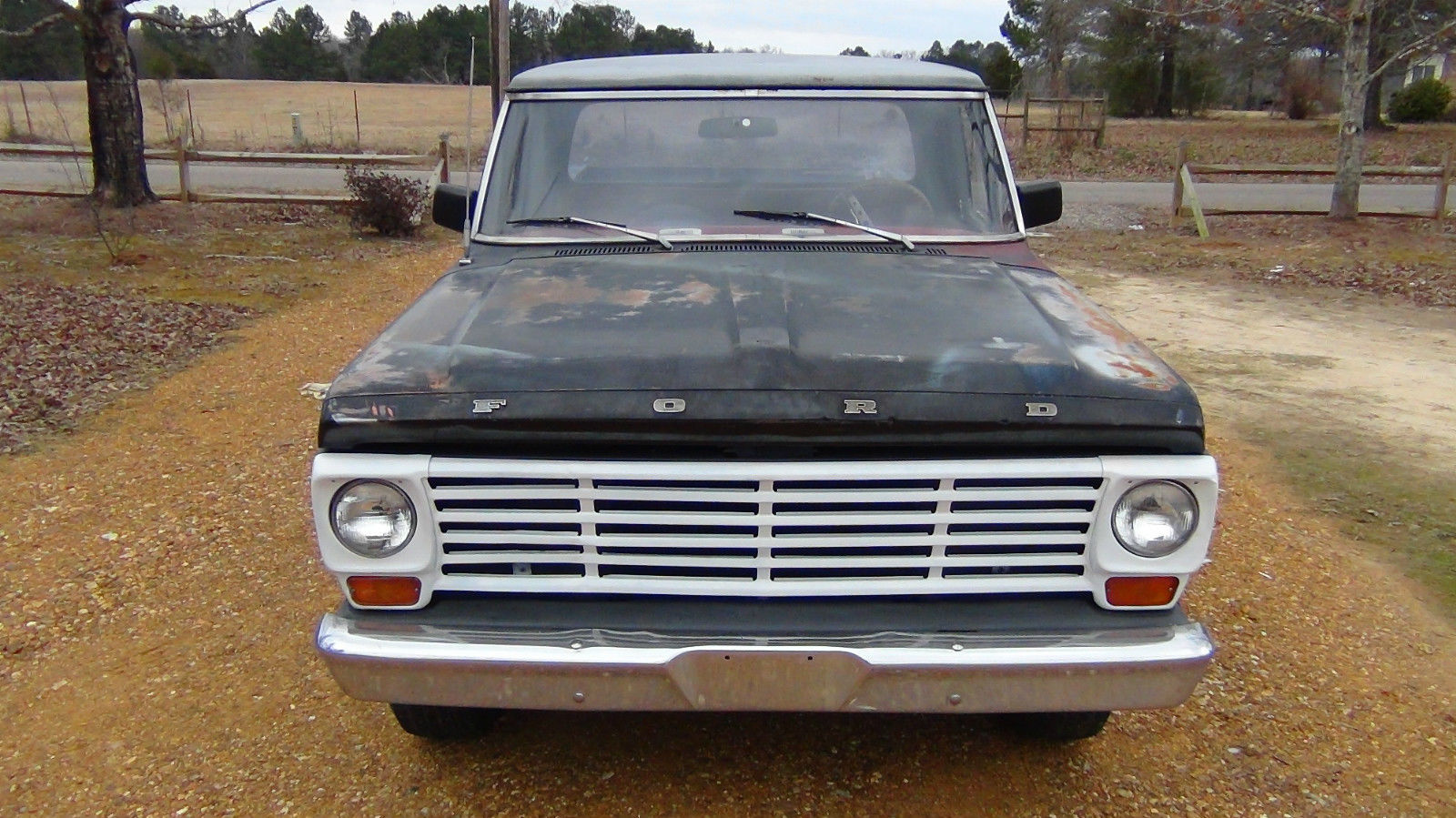 1969 Black Ford F-100