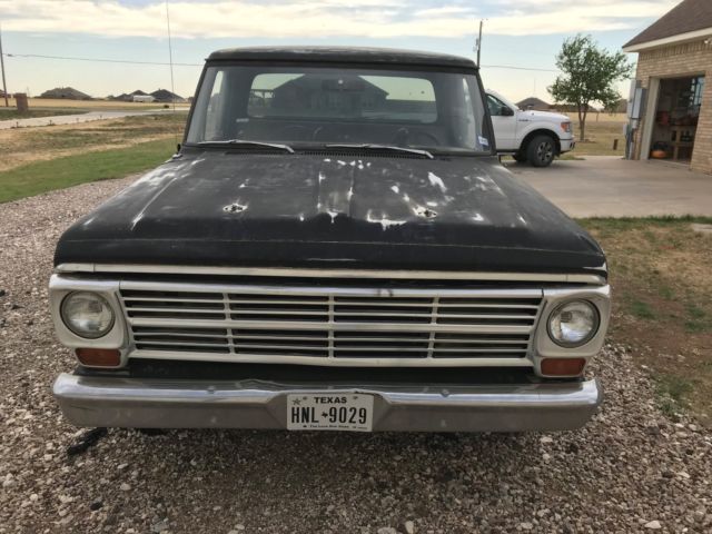 1969 Black Ford F-100