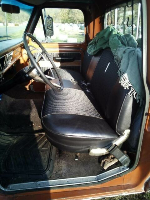 1969 Orange / White Ford F-100 Standard Cab Pickup