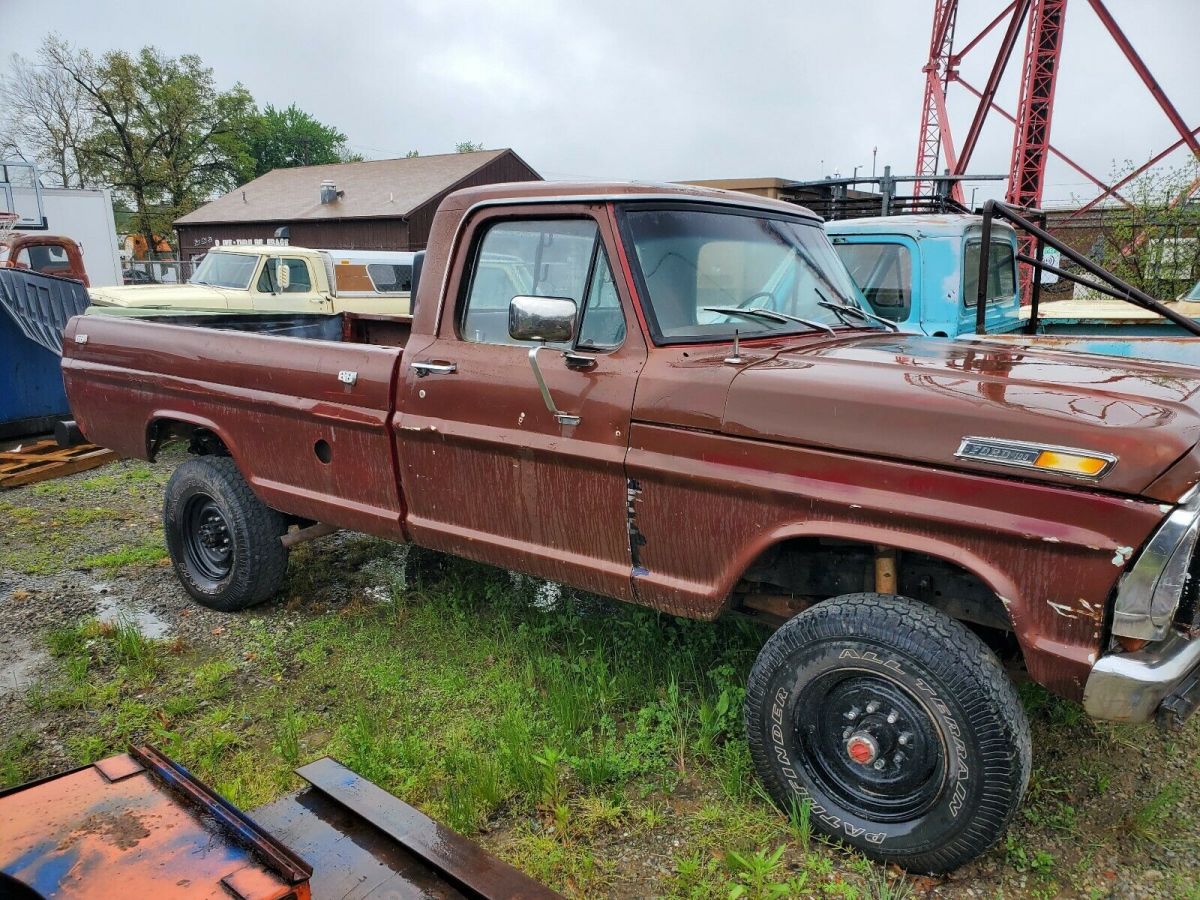 1969 Brown Ford F-250