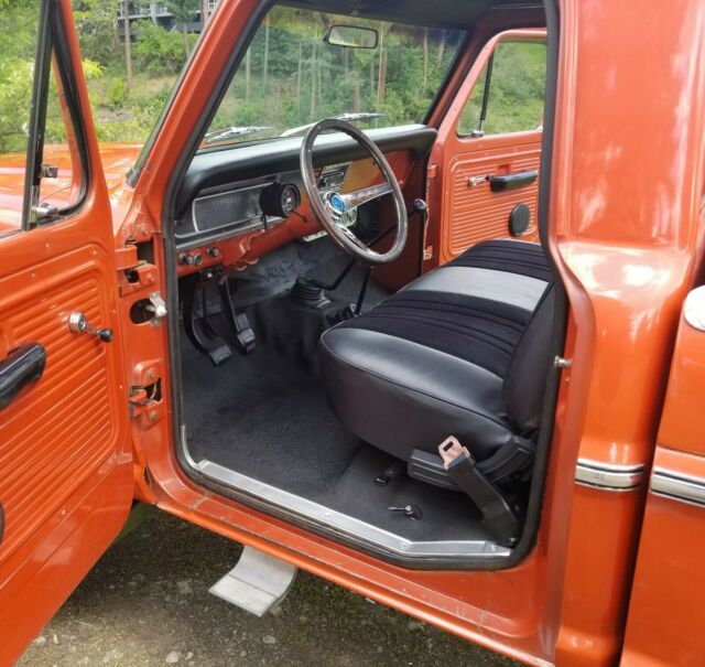 1969 Ford F-250 Standard Cab Pickup