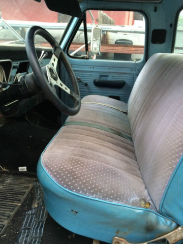 1969 Blue &- white Ford F-250 Standard Cab Pickup