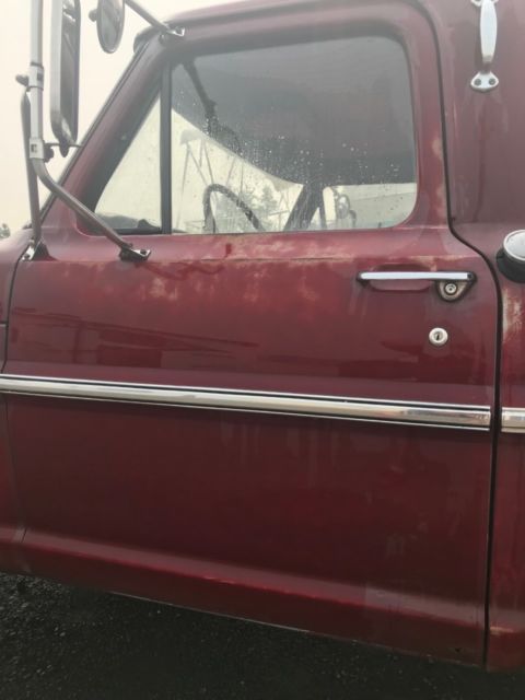 1969 Burgundy Ford F-250