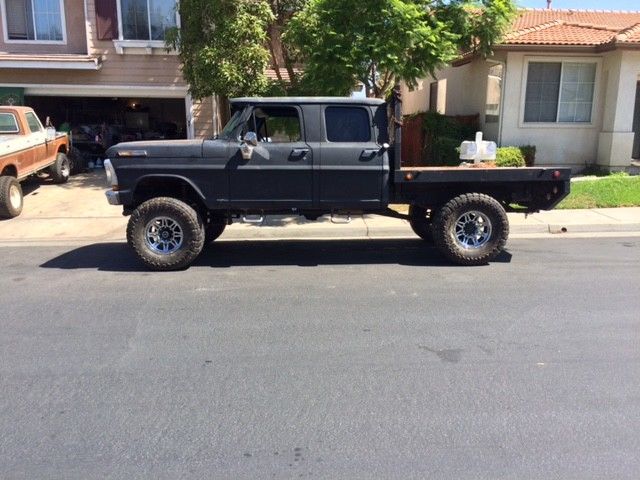 1969 Ford F-250 Crew Cab Pickup