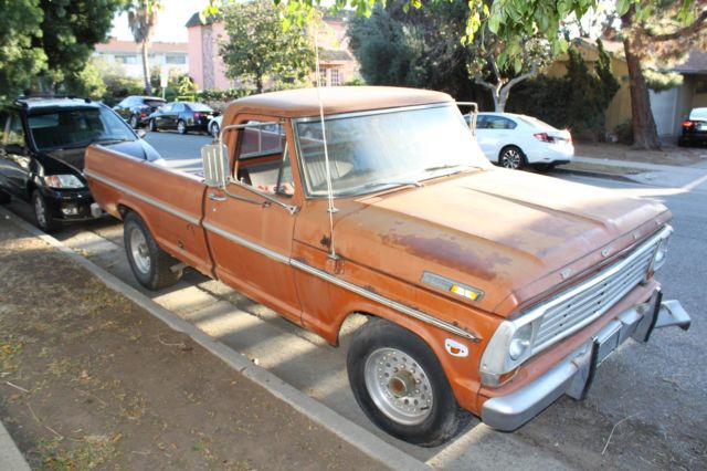 1969 Red Ford F-250