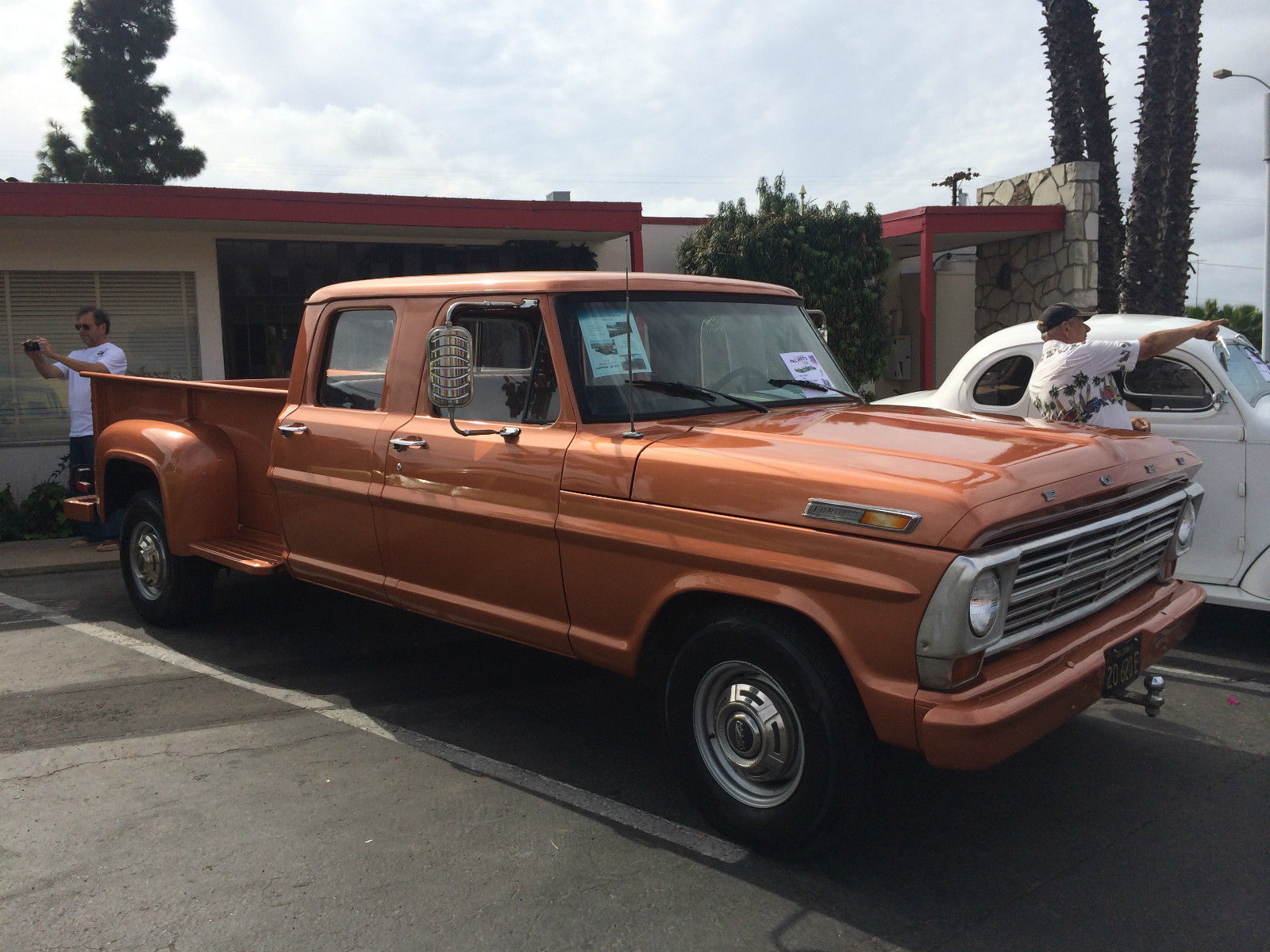1969 Orange/Copper Ford F-350 Crew Cab Pickup