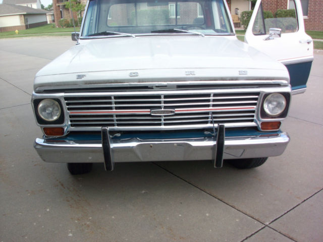 1969 Teal White Ford F-100 Standard Cab Pickup