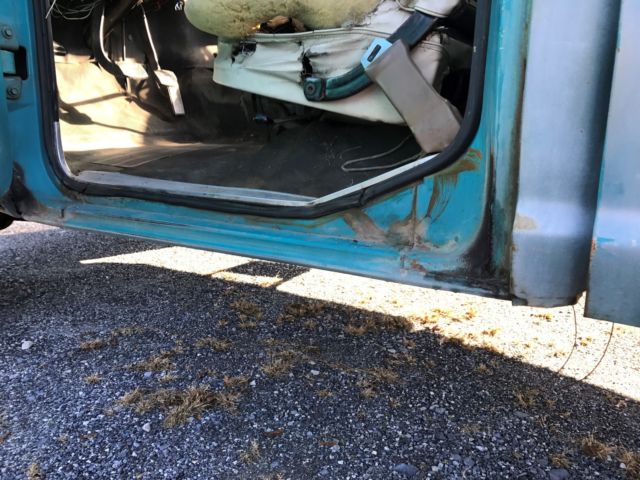 1969 Teal Ford F-100