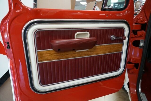 1969 Red Ford F-100 --