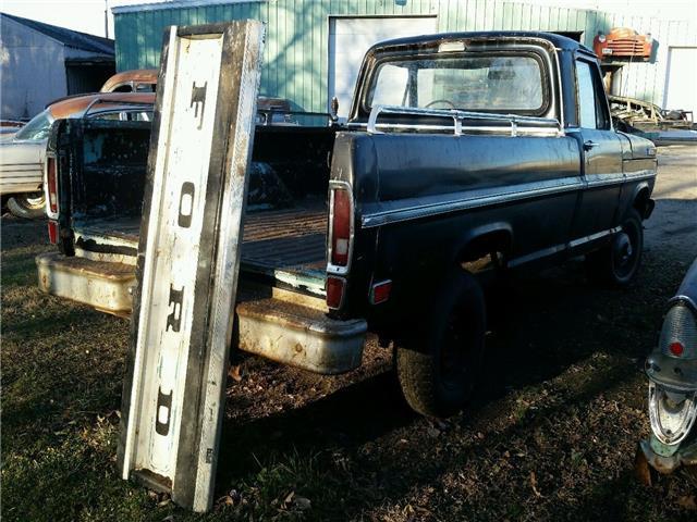 1969 Black Ford F-100 --