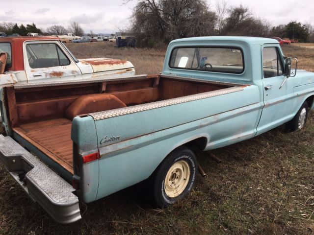 1969 Ford F-100