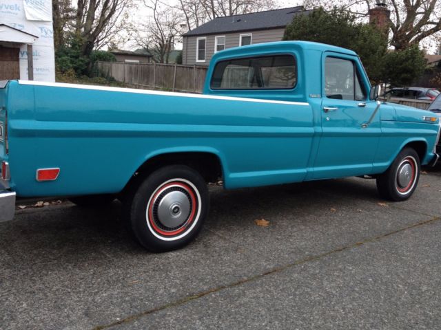 1969 Turquoise Ford F-100 Standard Cab Pickup