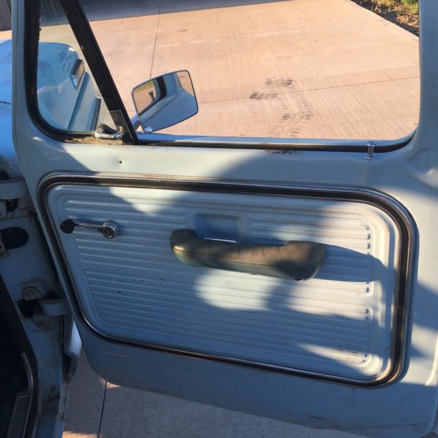 1969 Blue Ford F-100
