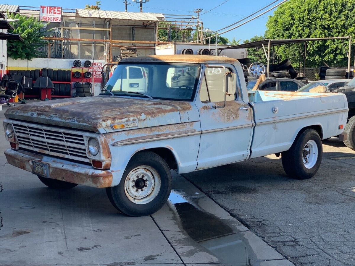 1969 Blue Ford F-250