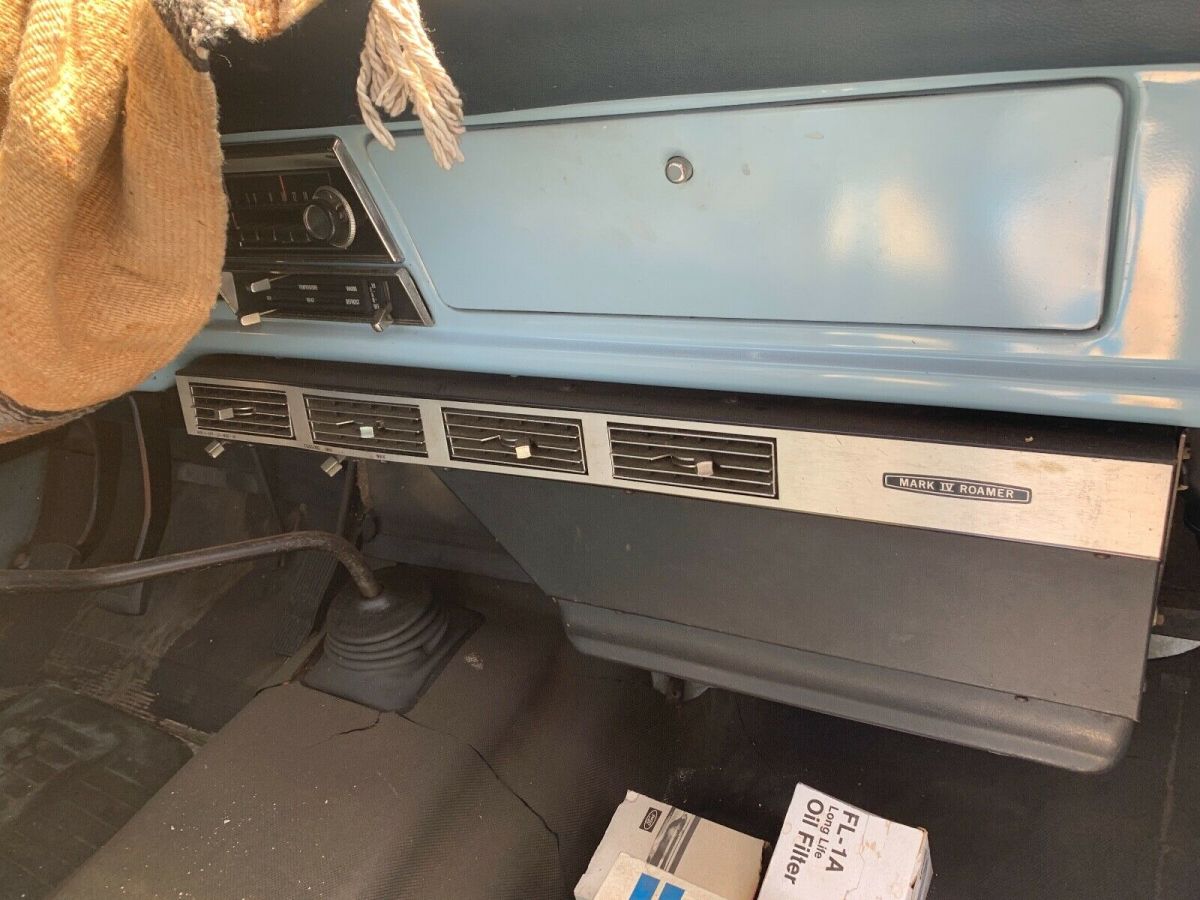 1969 Blue Ford F-250