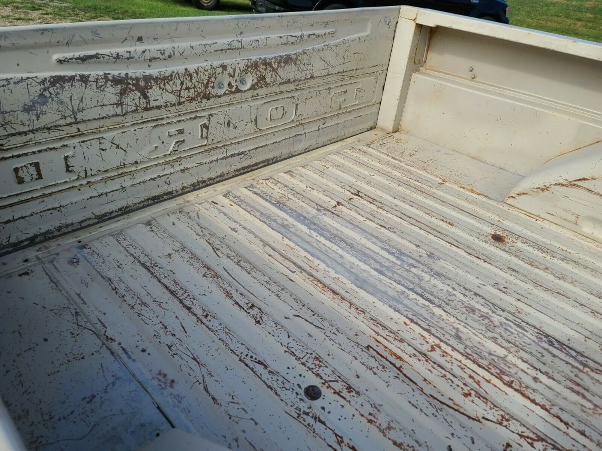 1969 White Ford F-250 Standard Cab Pickup