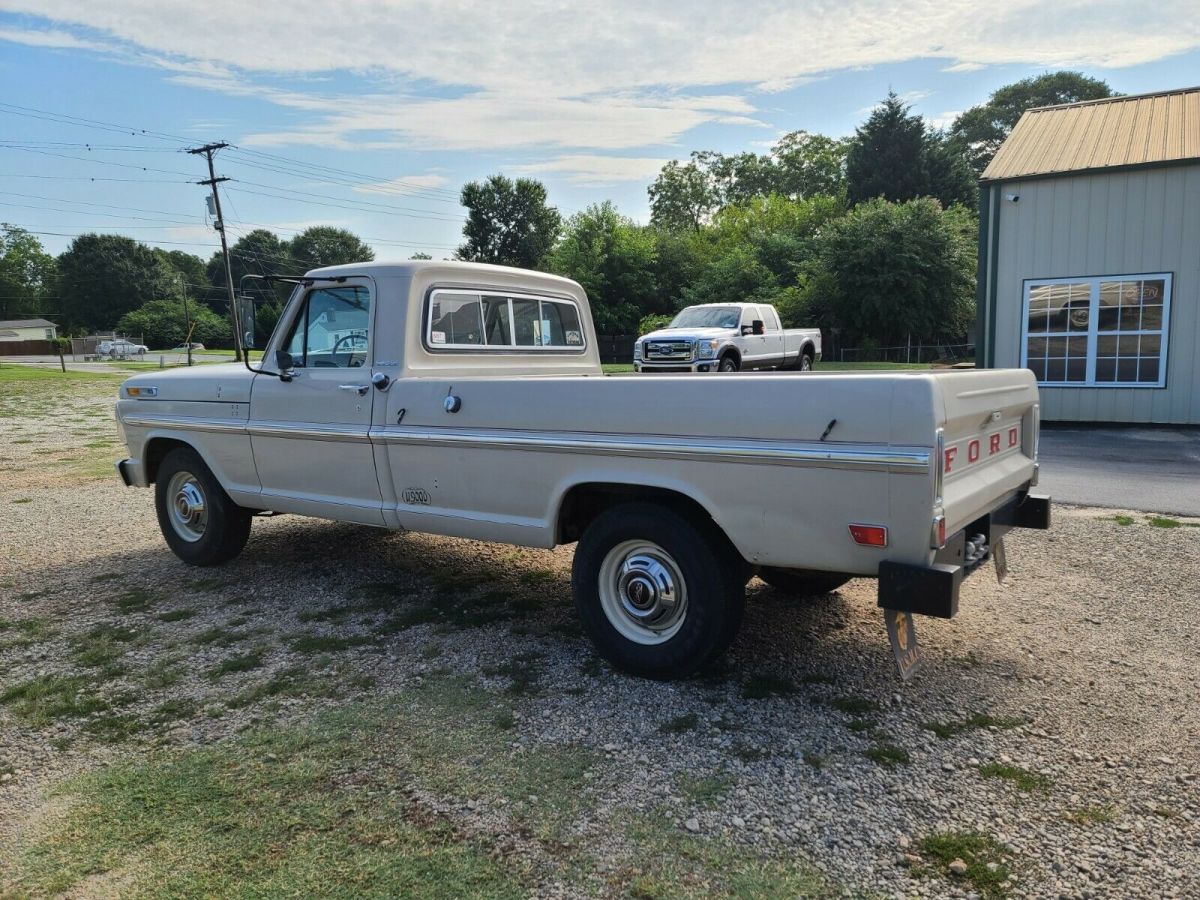 1969 White Ford F-250 Standard Cab Pickup