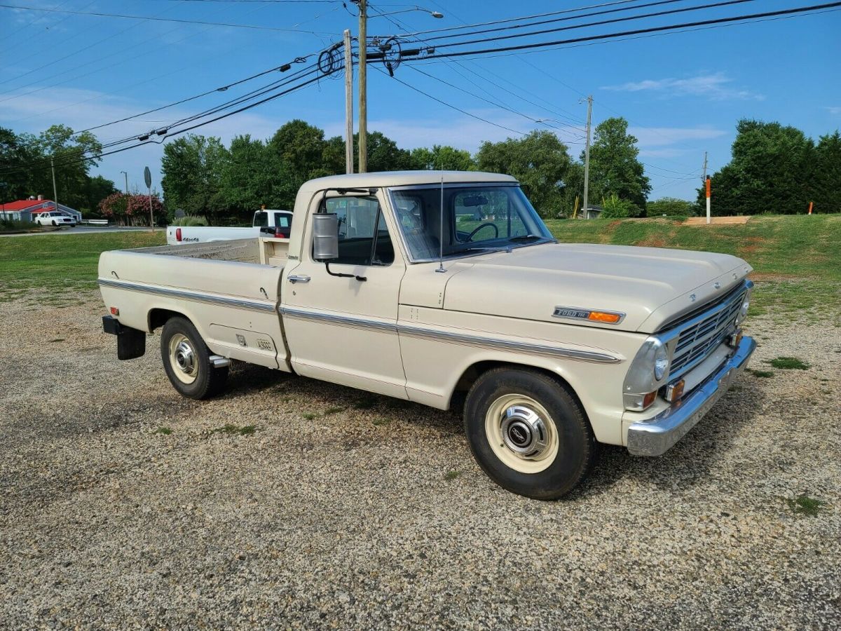 1969 White Ford F-250 Standard Cab Pickup