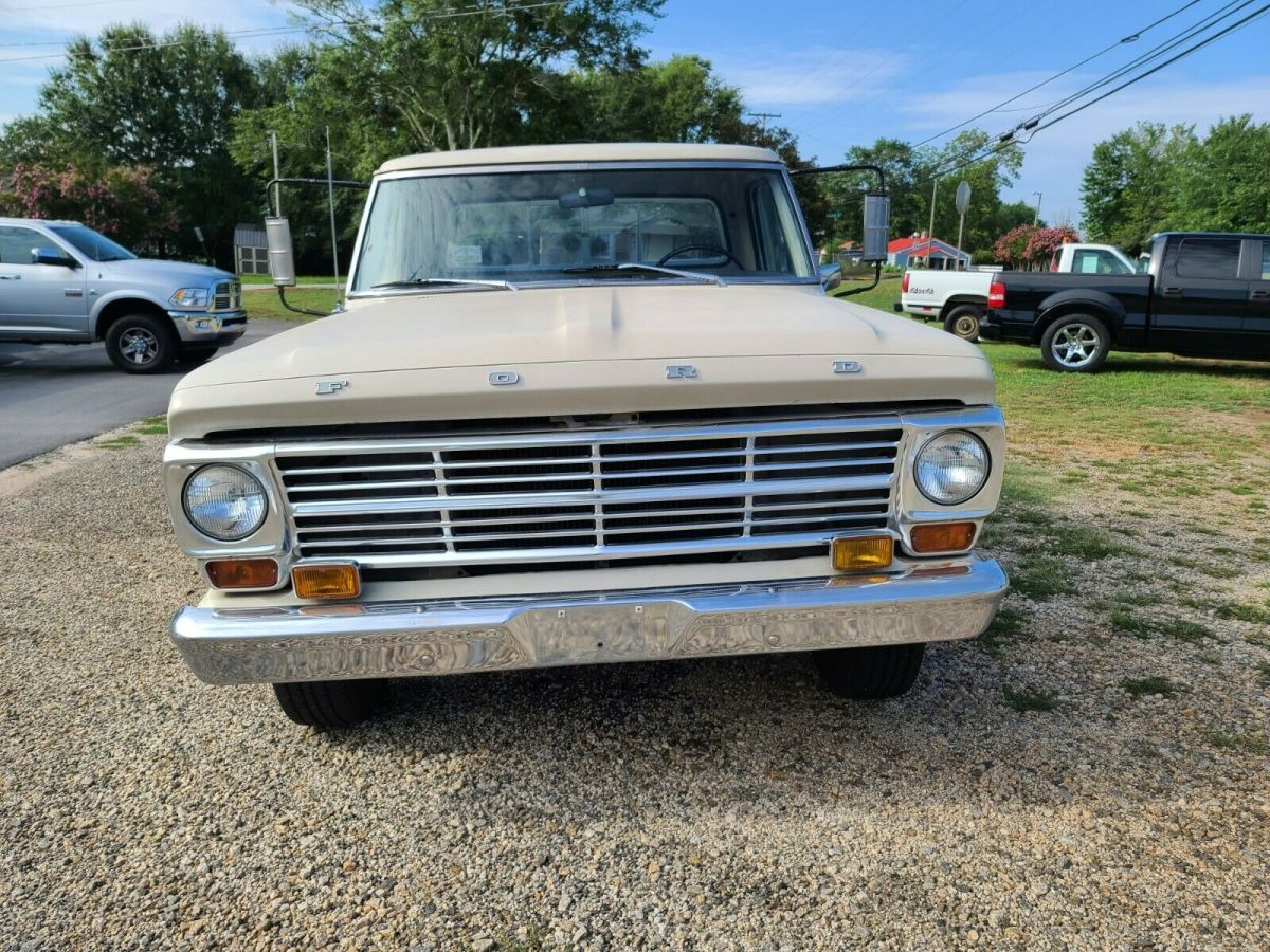 1969 White Ford F-250 Standard Cab Pickup
