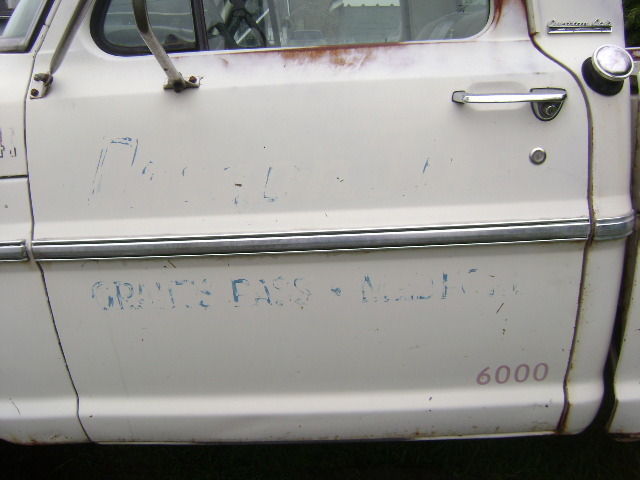 1969 White Ford F-250 Pickup