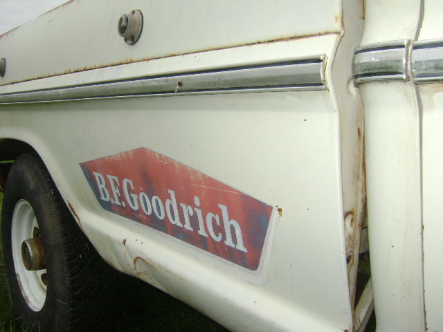 1969 White Ford F-250 Pickup