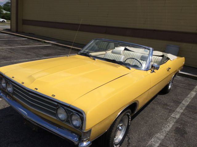 1969 Yellow Ford Fairlane Coupe