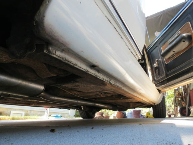 1969 White Ford Fairlane U/K