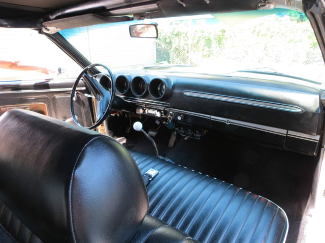 1969 White Ford Fairlane U/K