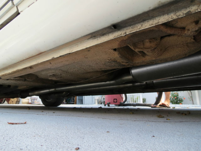 1969 White Ford Fairlane U/K