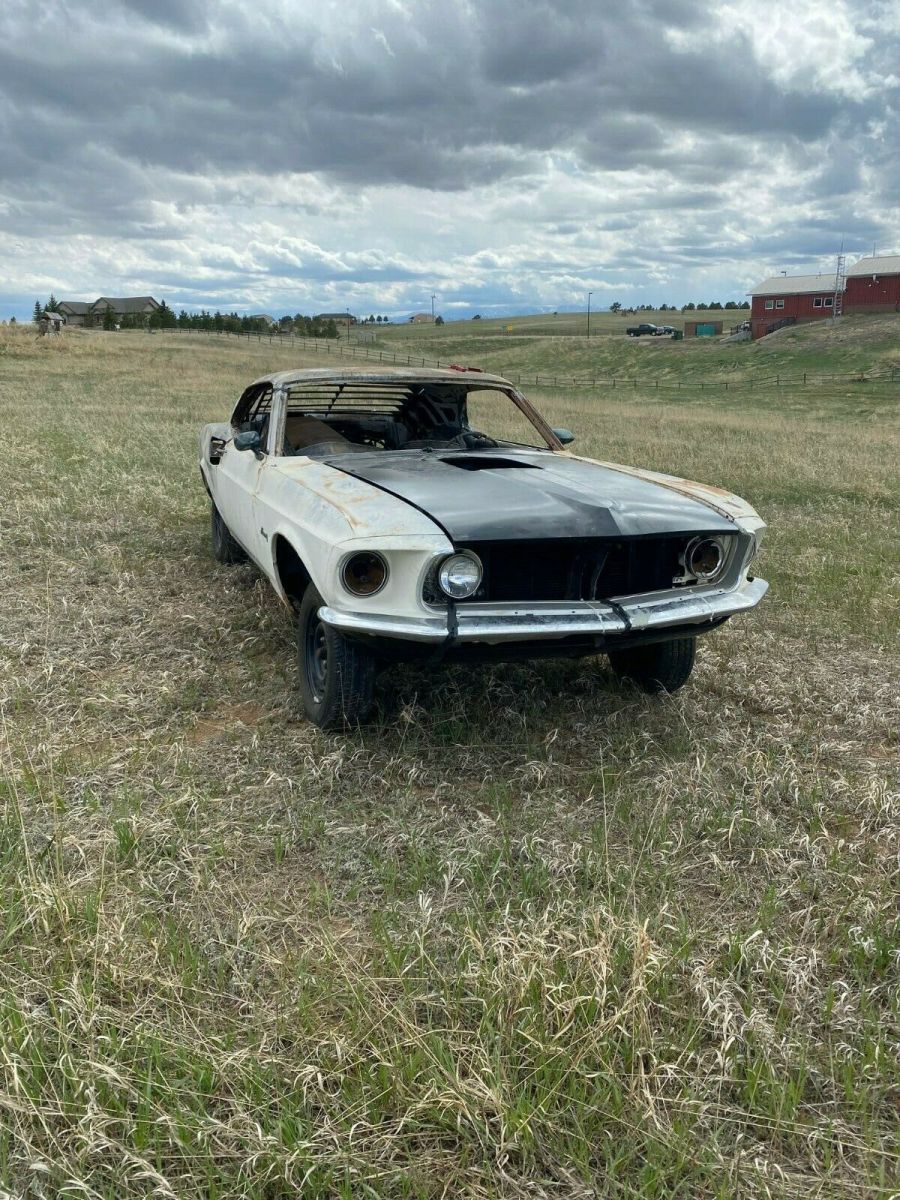 1969 White Ford Mustang Fastback