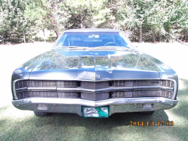 1969 Green Ford LTD Coupe