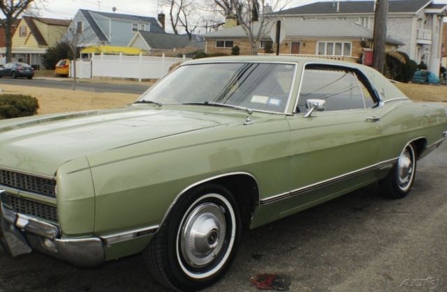 1969 Gold Ford LTD Coupe