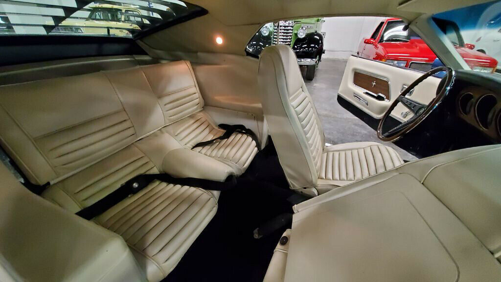 1969 Blue Ford Mustang