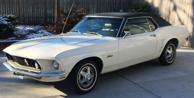 1969 White Ford Mustang Coupe