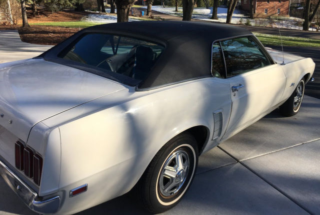 1969 White Ford Mustang Coupe