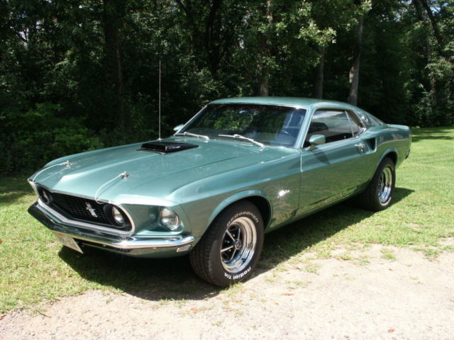1969 Silver Jade Ford Mustang Sportsroof