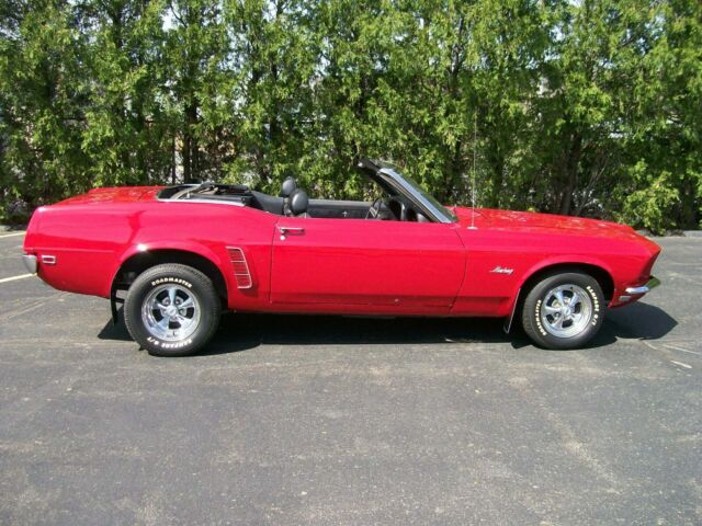 1969 RED Ford Mustang CONVERTIBLE