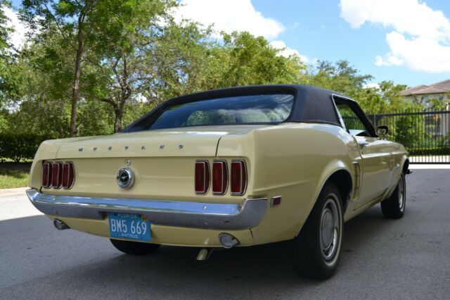 1969 Yellow Ford Mustang Coupe